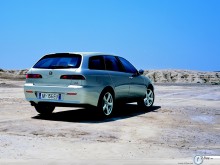 Alfa Romeo Crosswagon Q4 blue scy  wallpaper