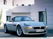 Bmw Z8 in home garden wallpaper